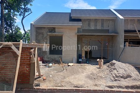 di Jual Rumah 600 Jutaan di Mainroad Bandung Timur