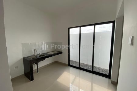 Jual Rumah Murah 2 Lantai Strategis di Solo Dekat UNS