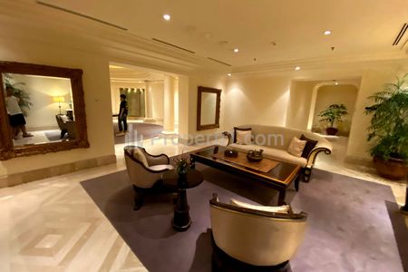 Disewakan Apartemen Unit 3+1BR Fully Furnished di Darmawangsa Residence