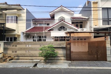 Jual Rumah Mewah di Komplek Pondok Indah Alam Segar Jakarta Selatan