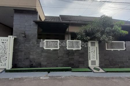 Jual Rumah Full Furnish Bagus Asri di Taman Cibaduyut Indah Bandung