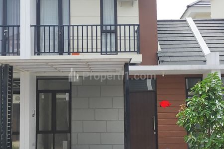Jual Rumah 2 Lantai di Komplek Grahayana, Tengah Kota Karawang