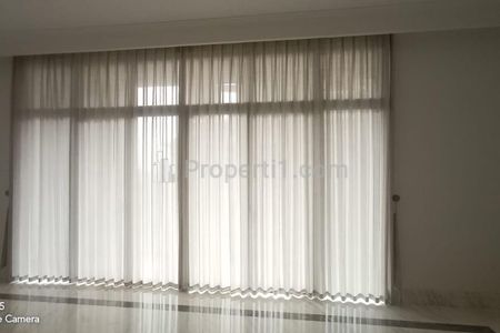 Disewakan Apartemen Le Parc at Thamrin Nine, Tower Terraces di MH Thamrin Jakarta Pusat - Size 193 m2 3 BR Furnish 