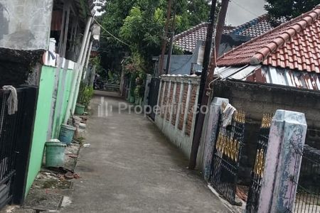 Dijual Rumah Kampung Strategis di Tanah Baru Beji, Depok
