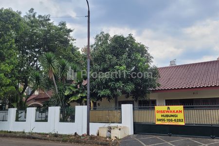 Rumah Disewakan di Villa Delima - Lebak Bulus, Jakarta Selatan