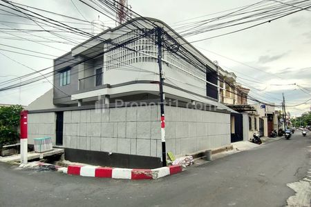 Jual Rumah Baru Non Komplek Siap Huni Lokasi Strategis di Utan Kayu Utara, Matraman, Jakarta Timur