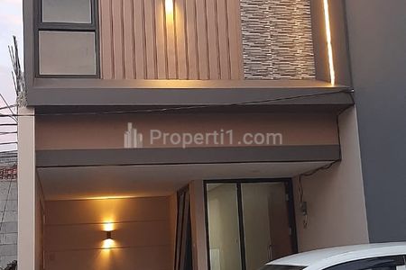 Dijual Rumah Dua Lantai Dalam Cluster di Kelapa Dua, Kebon Jeruk, Jakarta Barat