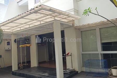 FOR RENT House at Denpasar Mega Kuningan South Jakarta - 4 BR, 1 Study Room, Furnished, Strategic, Close to LRT MRT Busway