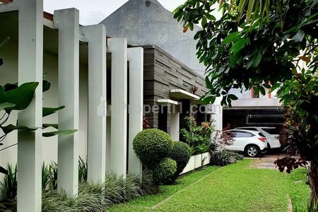 Jual Rumah Terawat di Jalan Utama Arcamanik Endah Kota Bandung