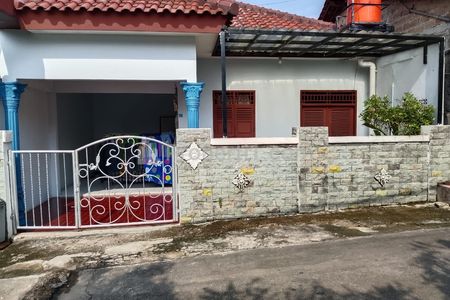 Dijual Rumah Secondary di Kav. Dosen UI Depok
