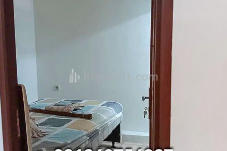 Dijual Cepat Rumah Kost 2 Lantai dan 2 Ruko Bergandengan di Kebayoran Lama Jaksel