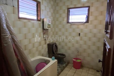 Dijual Rumah Tengah di Blimbing Kota Malang, Luas 831 m2 Siap Huni Sangat Terawat