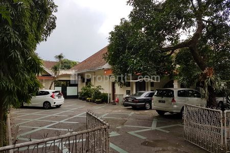 Jual Cepat Rumah Komersial di Jalan Purnawarman Bandung