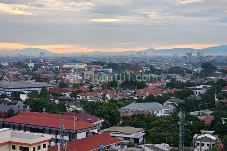 Jual Murah Apartemen di Bawah Harga Pasaran (BU) di Royal Olive Selesai Renovasi - 2 BR Furnished