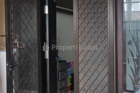 Disewakan Rumah Nyaman di Rungkut Surabaya 30 Juta/Tahun