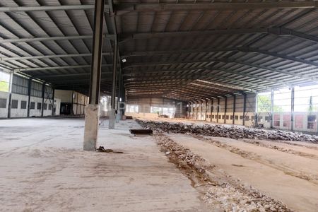 Gudang Dijual Murah dan Cepat Luas Tanah 39.000 m2 Luas Bangunan 9000 m2 di Cikarang Bekasi