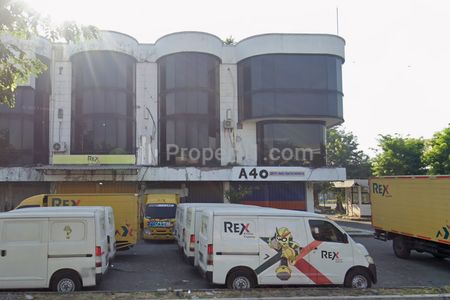 Dijual Ruko 3 Jejer Surya Inti Permata Raya Bypass Juanda Sidoarjo, Lokasi Strategis