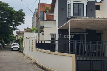 Jual Rumah Mewah Harga Murah di Dekat Pintu Tol Buah Batu Bandung