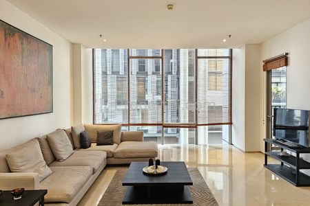 Disewakan Apartment Mewah di Senopati Suites Type 3+1 BR Full Furnished - Prime Location in South Jakarta