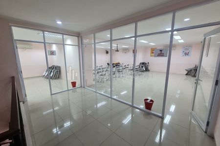 Dijual Ruko 3 Lantai Gandeng Sudah Full Renovasi di Gading Serpong Tangerang