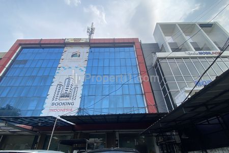 Dijual Ruko Gandeng 4 Lantai di Abdullah Syafei, Tebet, Jakarta Selatan, Lokasi Super Strategis, Siap Huni