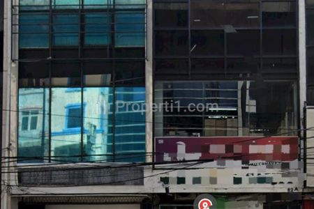 Dijual Ruko Strategis 3,5 Lantai di Panglima Polim, Kebayoran Baru, Jakarta Selatan