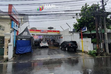 Jual Ruko Hitung Tanah Luas 326 m2 Area Kemanggisan Dekat Binus dan Gerbang Tol Kebon Jeruk - Cocok Tempat Usaha Rumah Tinggal Kos2an