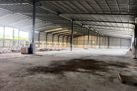 Gudang Dijual di Cikarang Bekasi - Luas Tanah 3,9 Hektar Luas Bangunan 9000 m2