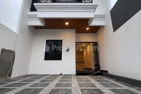 Dijual Rumah Baru dalam Komplek di Jatiwaringin Pondok Gede Bekasi