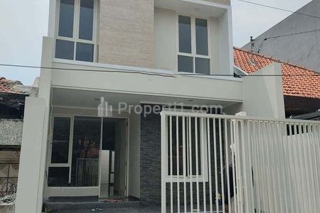Dijual Rumah Manyar Tirtoasri Tompotika Surabaya Timur