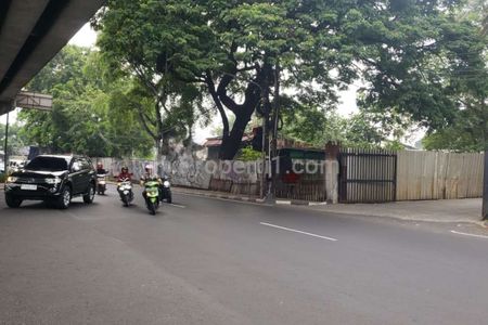 Turun Harga Dijual Cepat di Bawah NJOP Tanah dan Bangunan di Jl. Daan Mogot Km 10, Kedaung Kali Angke, Cengkareng. Jakarta Barat