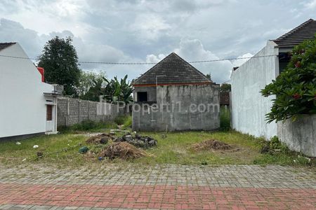 Jual Tanah Strategis Dalam Cluster Perumahan Seputar Jl. Tino Sidin Yogyakarta Dekat SMA 1 Teladan, AMC, UPY PGRI