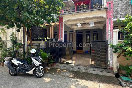 Dijual Rumah Secondary Strategis di Pondok Kelapa, Jakarta Timur