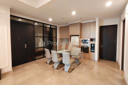 Jual Apartemen Residence 8 Senopati 3 Bedroom Private lift size 180 m2