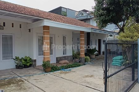 Jual Rumah Besar dengan Tanah Luas untuk Passive Income Jadi Parkiran di Ciawitali Cimahi Utara