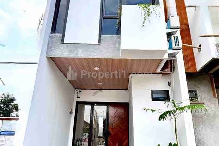 Dijual Rumah 2 Lantai Dekat UI, Toll Kukusan 3, RS. Graha Permata Ibu, Stasiun Depok Baru, SMPN 21