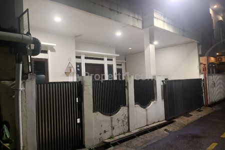 Dijual Rumah Terawat Dekat ke Pintu Tol Gedebage Kota Bandung