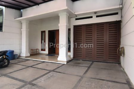 Sewa Murah Rumah Siap Huni 4+1 BR Furnish, Akses Dua Mobil di Kalibata, Dekat Pasar Minggu, Mampang, Buncit, Pancoran, Jakarta Selatan