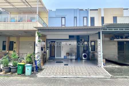 Rumah Dijual Semi Furnished di Casa Jardin Jakarta Barat