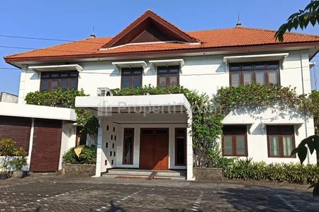 Disewakan Tempat Usaha Raya Jemursari Surabaya Selatan