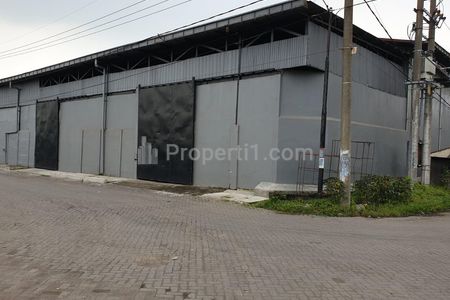 Dijual Gudang 2 Lantai di Pergudangan Osowilangun, Surabaya