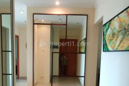 Sewa Apartemen Hampton Park 2 Bedrooms Fully Furnish Ready To Move In