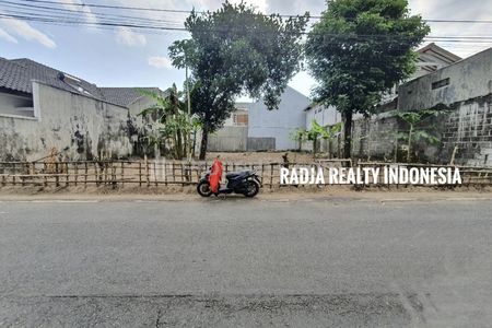 Dijual Tanah Cantik Strategis di Jl. Kaliurang Km 6 Yogyakarta Dekat UGM, UNY, AL AZHAR, Pakuwon Mall