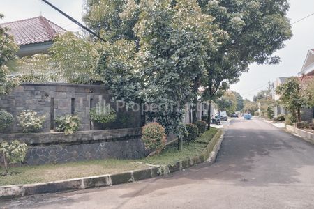 Jual Rumah Hook 2 Lantai, Mewah, Nyaman & Asri, Pusat Kota, Rajamantri Kota Bandung