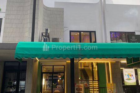 Jual Ruko 4 Lantai View Kota Bandung Eks Coffee Shop Interior Modern Chic Lengkap dengan Dumbwaiter Parkir Luas di Kawasan Dago Bandung