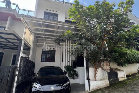 Jual Rumah Full Furnish 2,5 Lantai View City Light Di Cihanjuang Bandung Barat