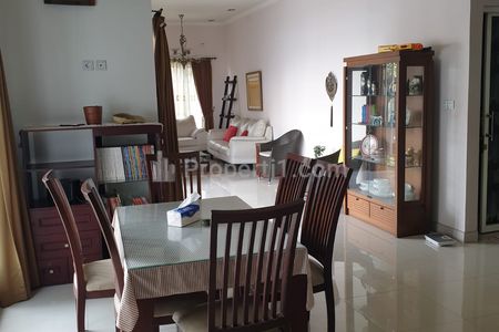Jual Rumah Modern di Brigif 2, Ciganjur, Jagakarsa, Jakarta Selatan