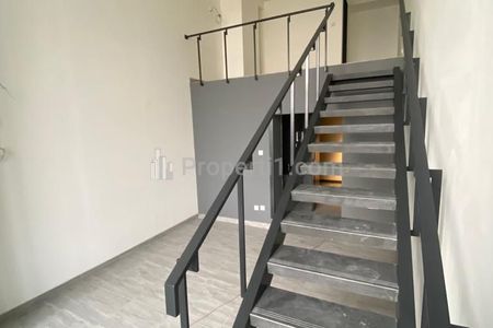 Sewa Apartemen Collins Boulevard Gading Serpong Spacious Modern Mezzanine Unit 57 m²