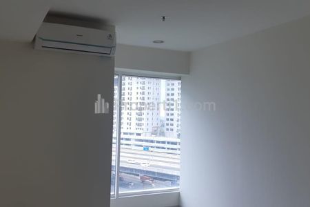 Jual Cepat Apartemen Grand Kamala Lagoon Type Studio Lantai 10 / Low Floor, Hadap Jalan Layang MBZ