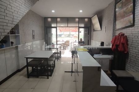 Jual Cepat Ruko 3 Lantai Pinggir Jalan Raya Besar Dekat Pintu Tol Karawaci Palem Semi Tangerang